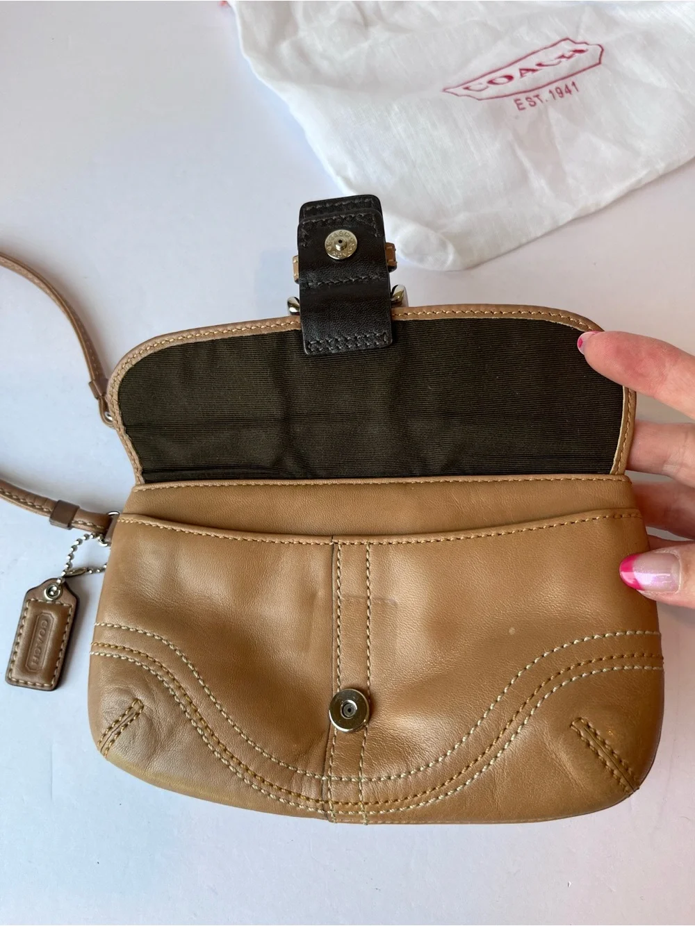 Vintage Coach Tan Soho Wristlet Y2K